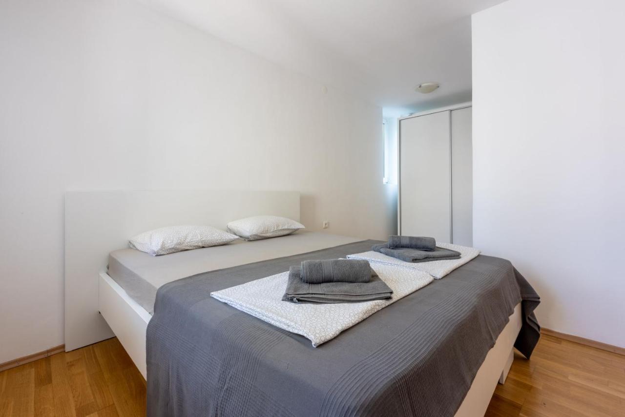 Apartment Robert Crikvenica Dış mekan fotoğraf