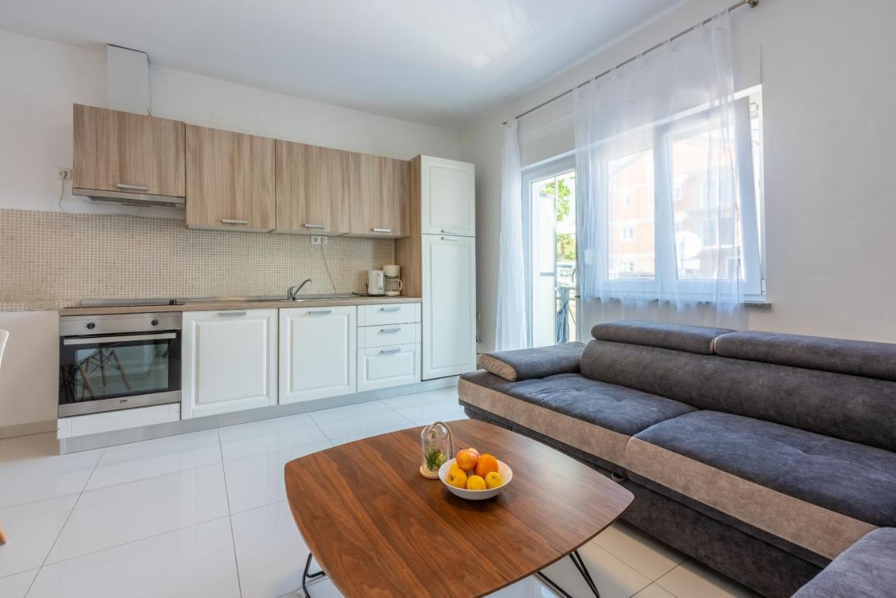 Apartment Robert Crikvenica Dış mekan fotoğraf
