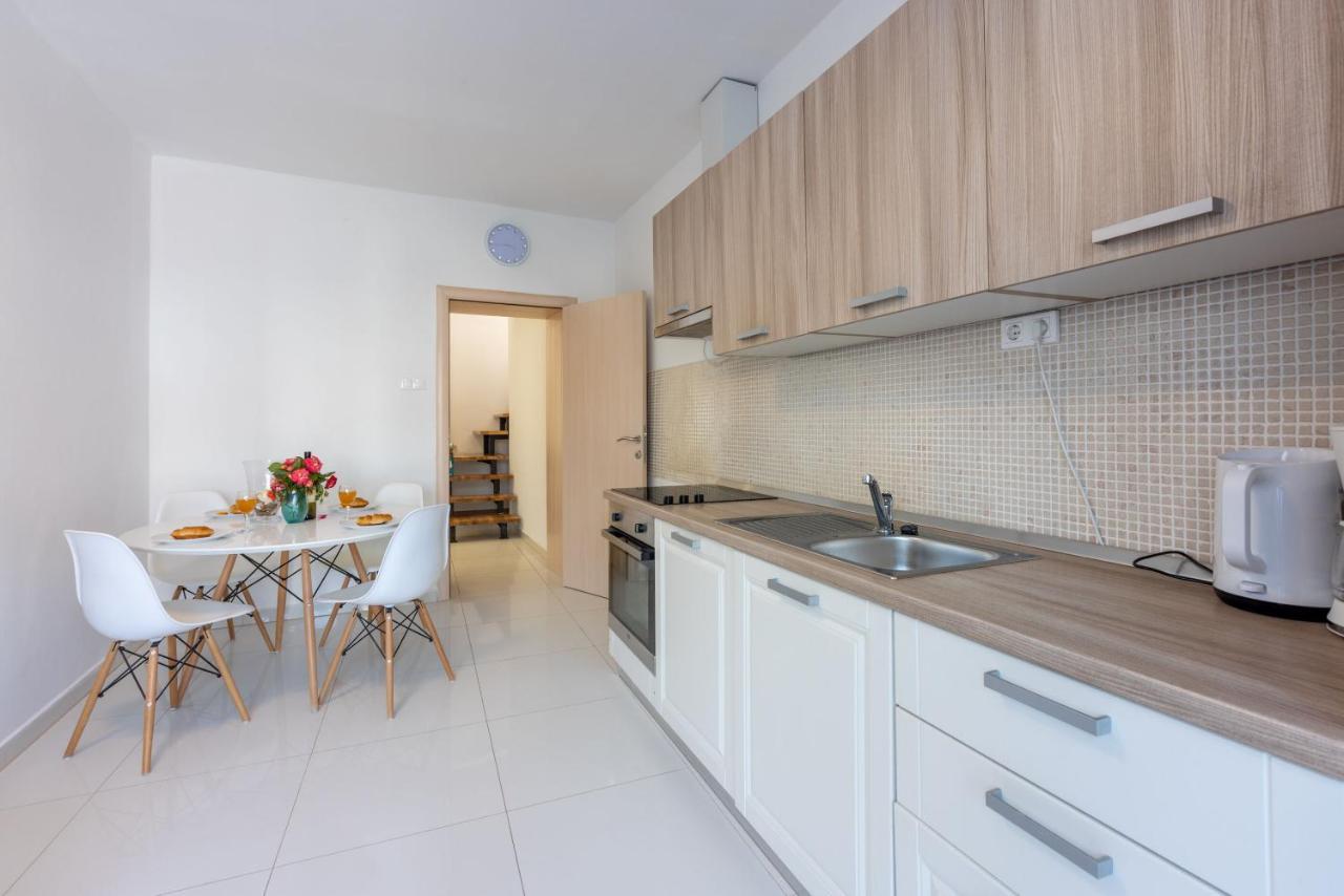 Apartment Robert Crikvenica Dış mekan fotoğraf