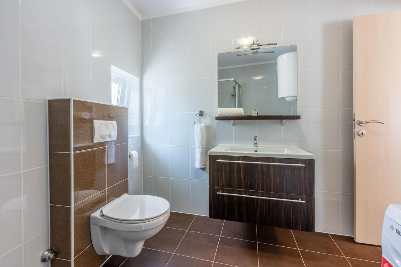 Apartment Robert Crikvenica Dış mekan fotoğraf